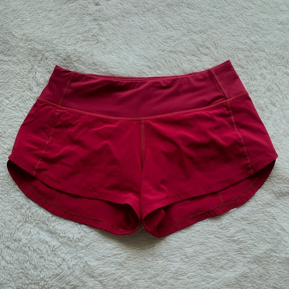 Lululemon red speed up short 2.5” size 2